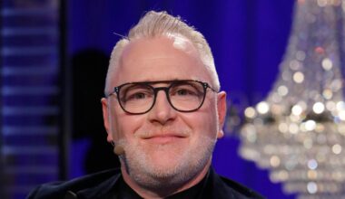 Sverige ber Storbritannien om hjälp med Dermot Clemenger