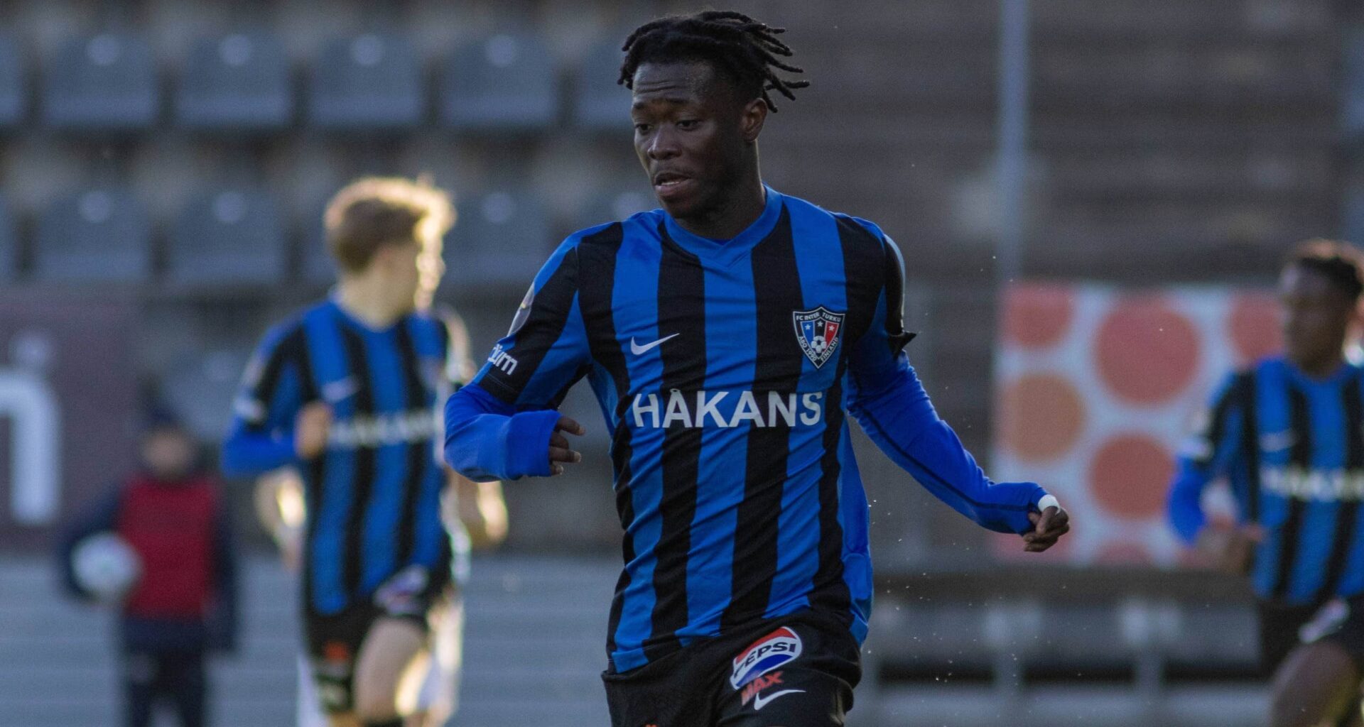 AIK och Inter Åbo överens om Axel Koume