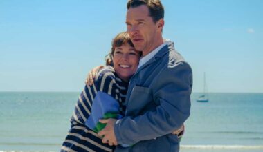 Recension: The Roses – skarpt, smart och roligt när Benedict Cumberbatch och Olivia Colman gör skilsmässo­komedi | Kultur