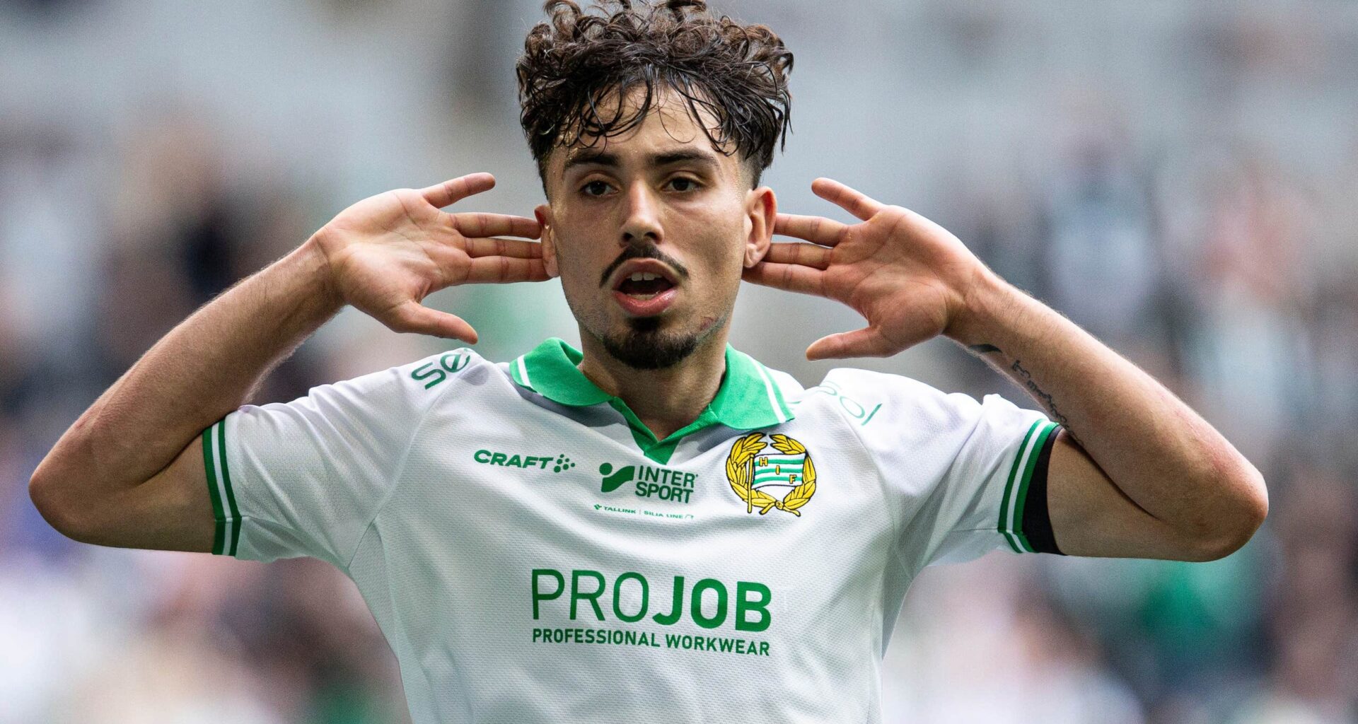 Celtic höjer budet på Sebastian Tounekti