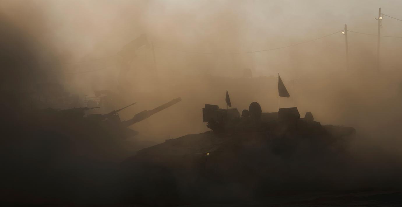 Flera AP-fonder investerar miljarder i bolag som anklagas för brott i Gaza