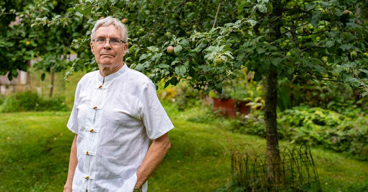 Börje Broberg blev allvarligt sjuk av ett fästingbett trots att han var vaccinerad mot TBE | Västnyland