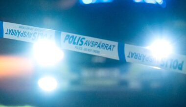 Två skjutna i bil i Järfälla: ”Hörde sex skott”