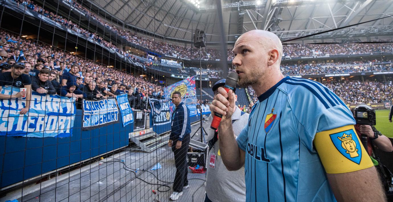 Krönikörer suckar efter det långa derbyavbrottet