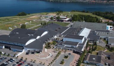 Köpcentrum pudlar – tog ut skyhöga p-avgifter