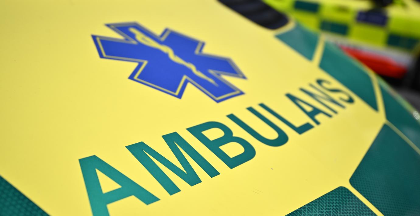 35-årig mopedförare död efter krock med buss