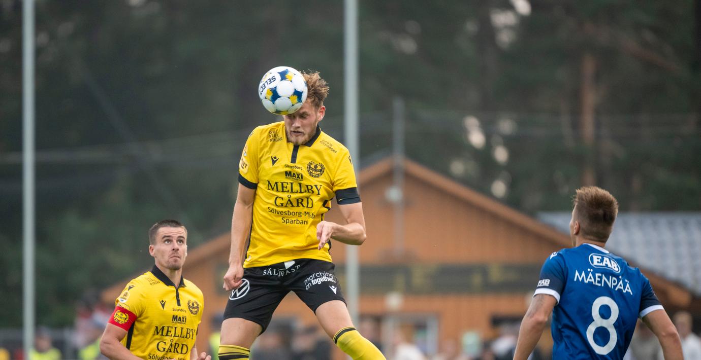 Mjällby tog nytt steg mot guldet – slog Halmstad