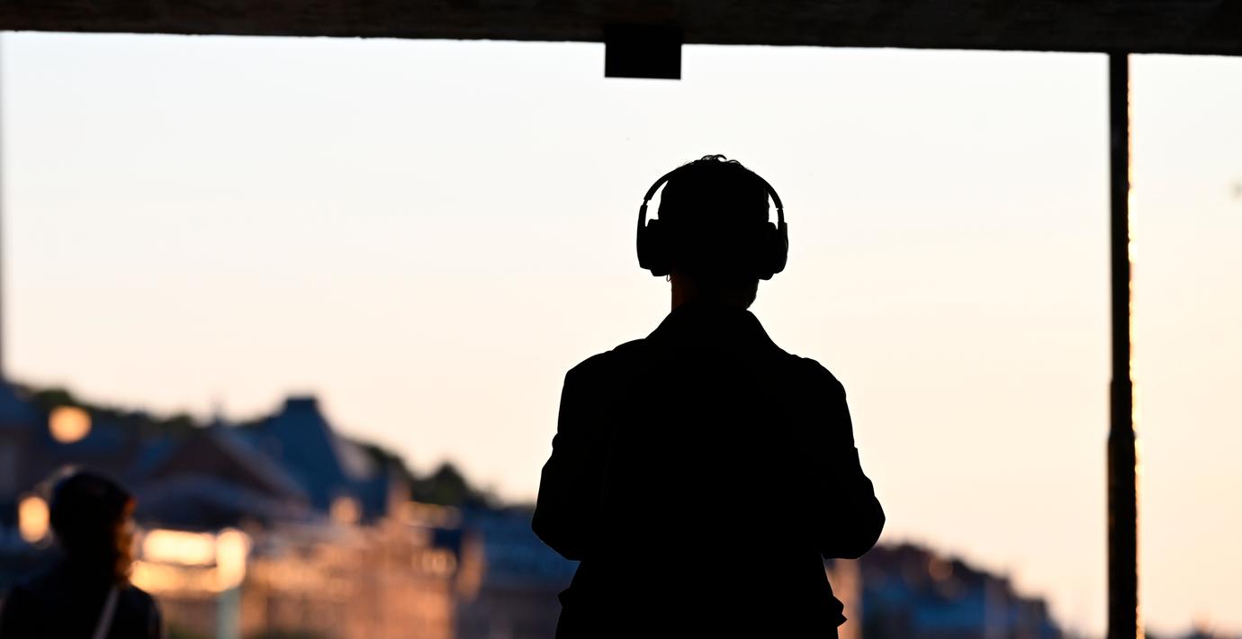 Toppchef flaggar för fler prishöjningar på Spotify