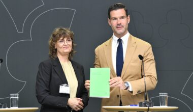 Skärpta villkor för anhöriginvandring föreslås