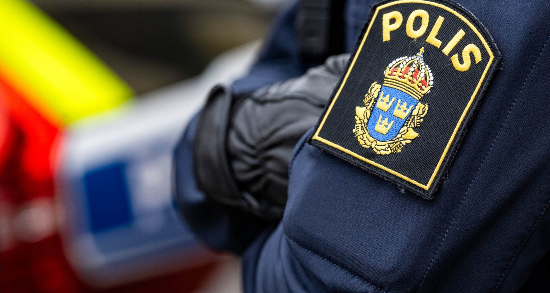 Stor polisinsats i Värmdö – pojkar tagna med vapen