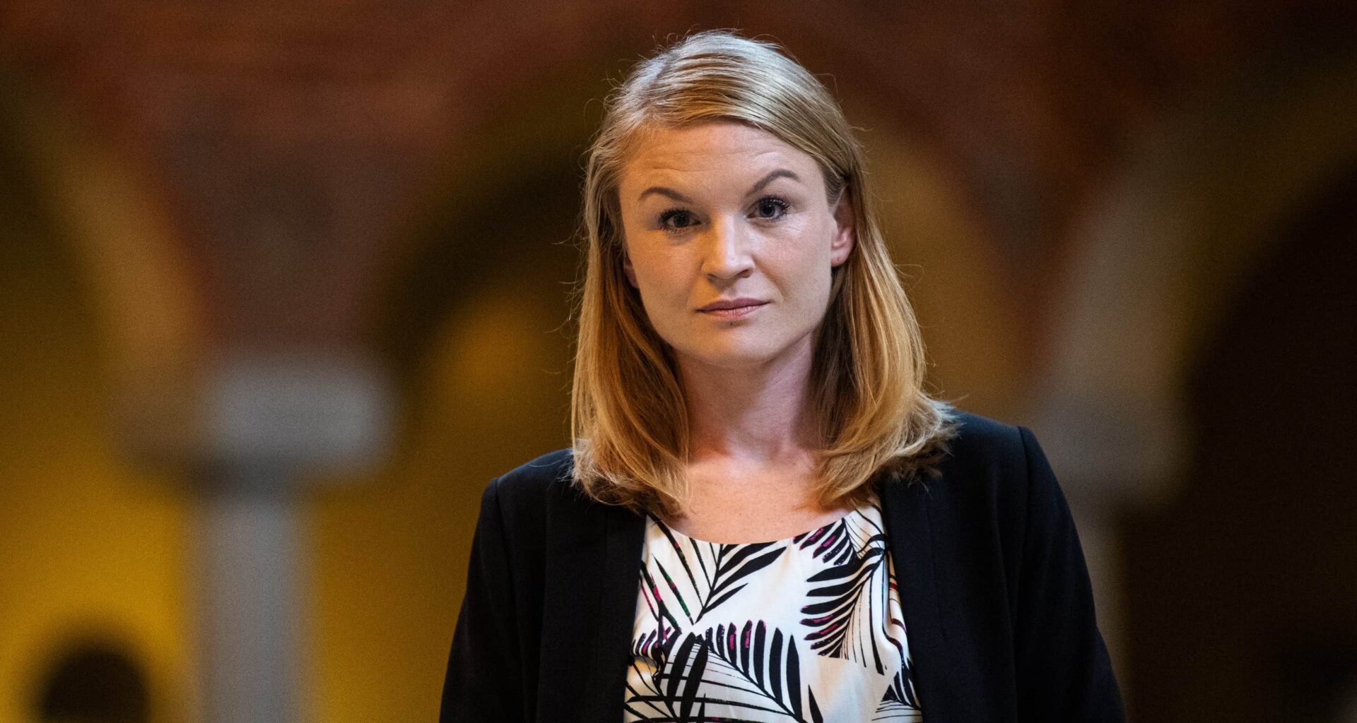 Clara Lindblom försökte påverka sin hyresvärd