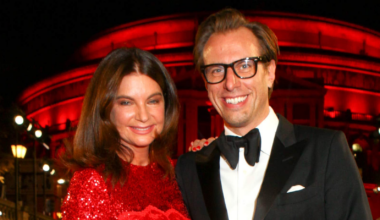 Erik Torstensson stämmer Natalie Massenet