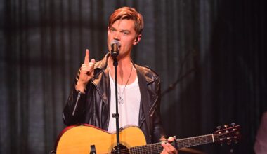 Artisten Viktor Norén skriver självbiografi
