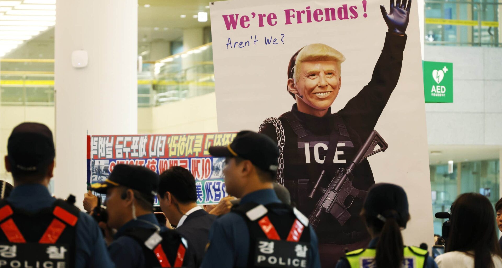 Sydkorea nobbar USA efter massgripandet i Georgia