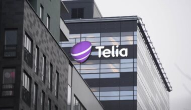 Telia-anställd åtalas –
lurade till sig miljoner