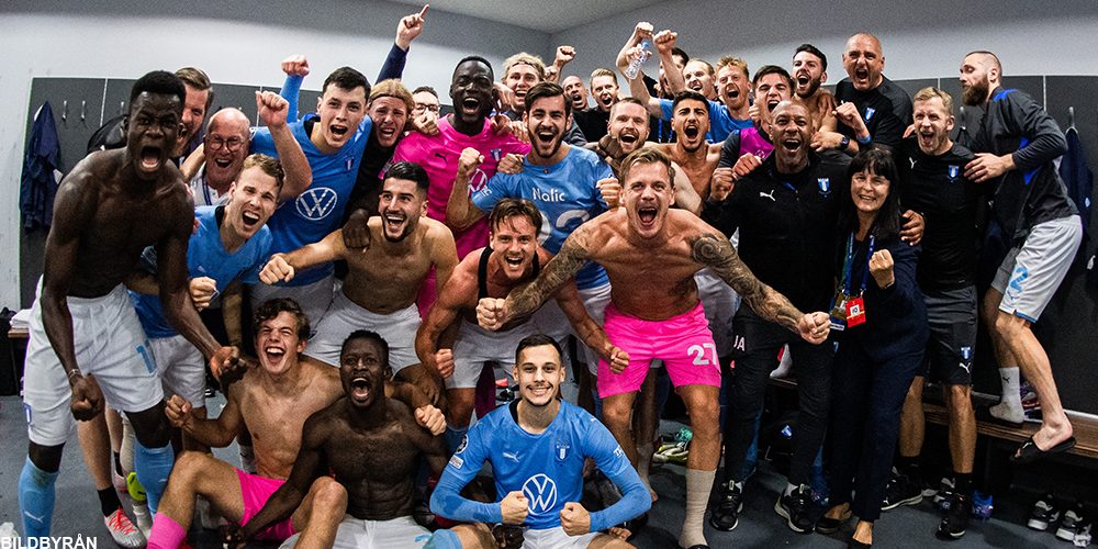 Sex och jävligt offside: Blir Europa årets ljuspunkt?