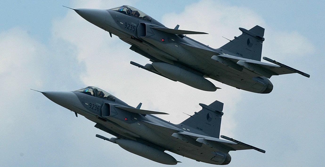 Två svenska Gripen ryckte ut mot ryskt spaningsflyg