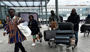 Heathrow-terminal öppnar igen efter larmet