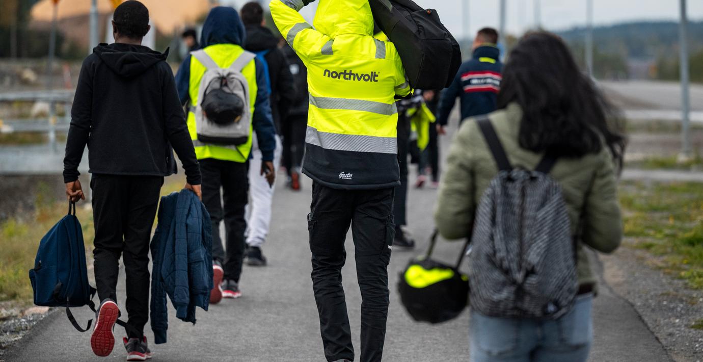 Migrationsverket avvaktar om beslut för Northvoltpersonal