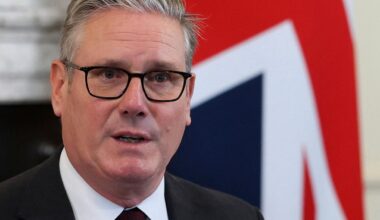 Digitala id-kort ska minska invandring till Storbritannien