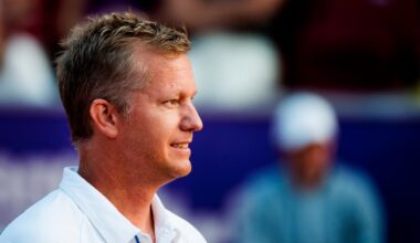 Formsvag ryss tar hjälp av svensk grand slam-vinnare