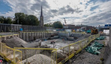 ”Regeringen fortsätter sitta på händerna”