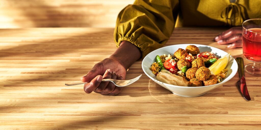 IKEA introducerar falafel på menyn