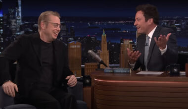 Fredrik Backman gästar "The Tonight Show Starring Jimmy Fallon".