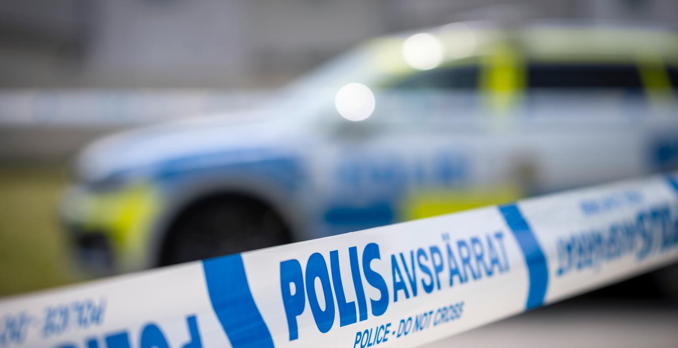 Explosion vid flerfamiljshus på Södermalm