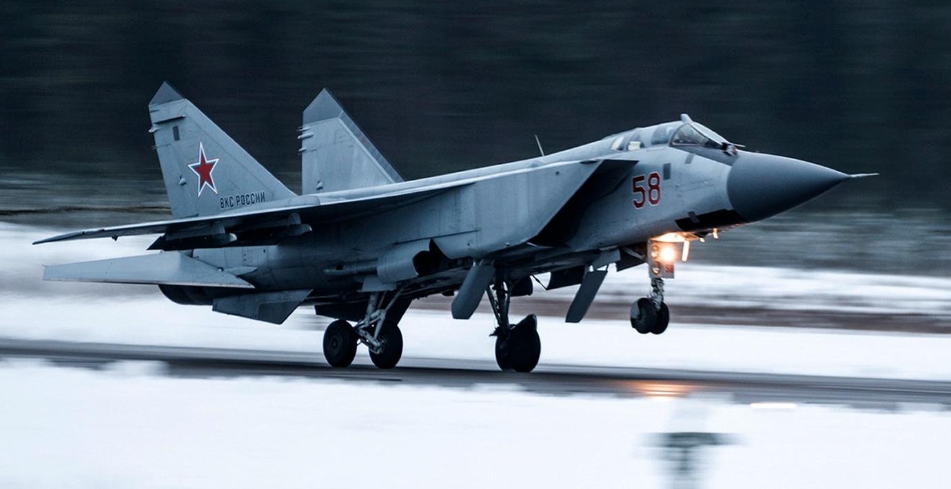 Tre ryska militärplan har kränkt Estlands luftrum