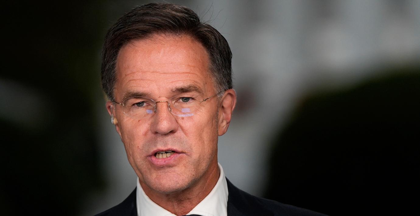 Ryska flyg kan skjutas ner i Natos luftrum