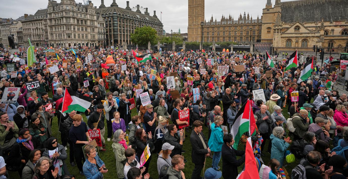Tusentals i London demonstrerar mot Trumps statsbesök