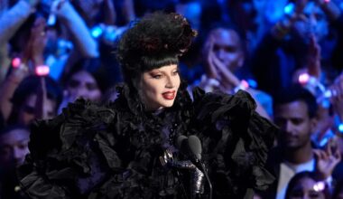 Gaga snuvade Swift och Beyoncé på historisk chans