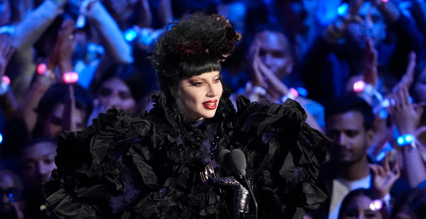 Gaga snuvade Swift och Beyoncé på historisk chans