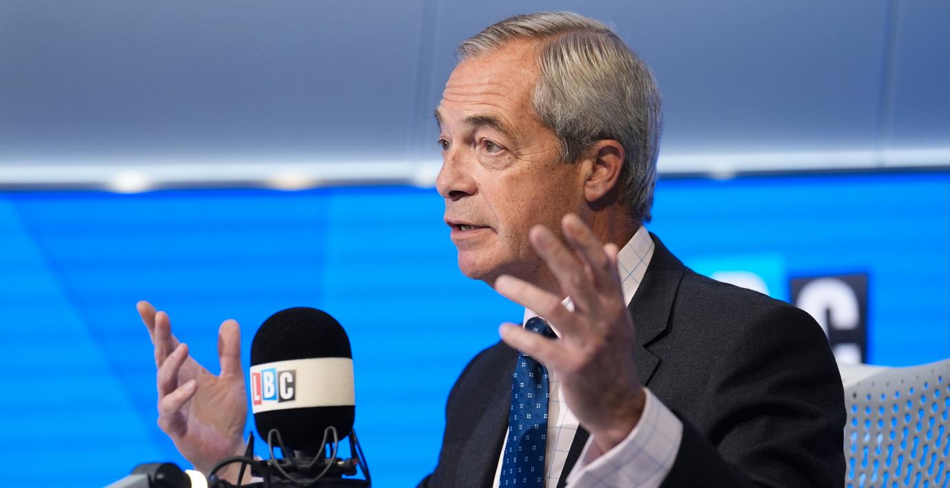 Reform rusar – Farage på väg att bli premiärminister