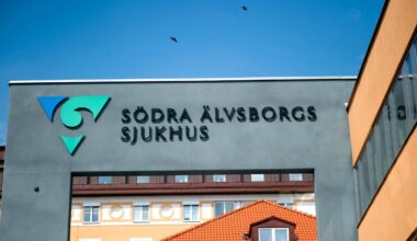 Hundra patienter smittade av resistent bakterie
