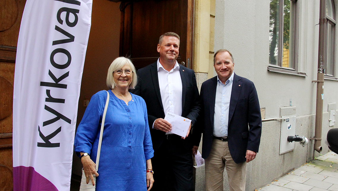 S-profilerna hängde på låset till kyrkovalet