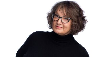 ”Döda trakten/kvinnor i revolt” av Monika Fagerholm