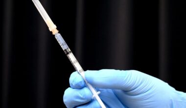 Nu kan du boka influensa- och coronavaccin