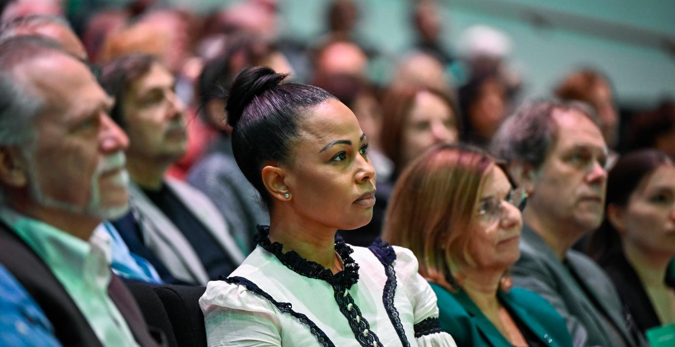 Väljarna snoozar när MP har kongress