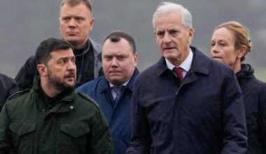Zelenskyj i Norge stöttar Trumps ”kompromiss”