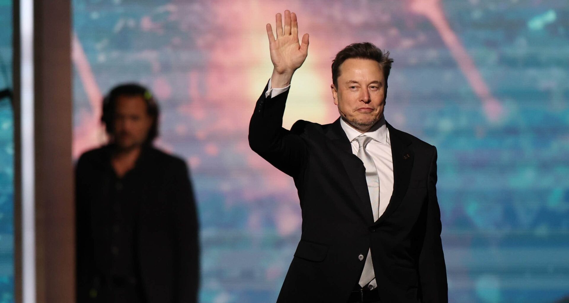 Elon Musk blir världens första halvbiljonär