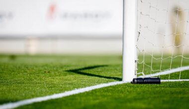 Fotbollsgagent begärs häktad i sin utevaro: ”Oförstående till misstankarna”