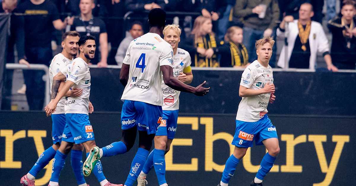 Otso Liimatta glänste när IFK Värnamo skrällde borta mot Europajagande AIK – Hammarby sköt upp Mjällbys guldfest | Sport