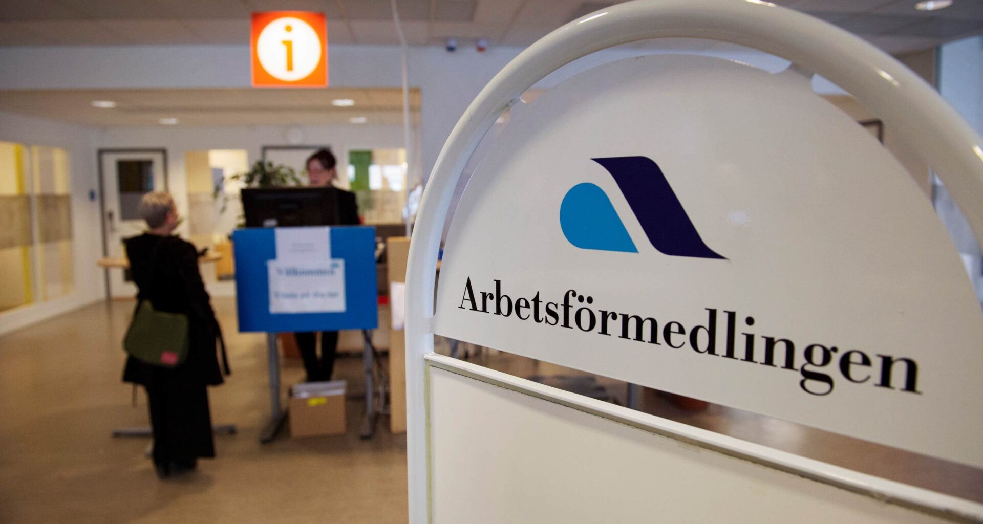 Färre nya ansökningar om a-kassa