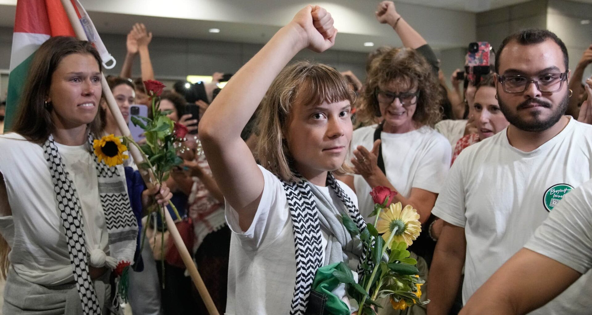 Greta Thunberg om fängelset i Israel: ”Sparkades”