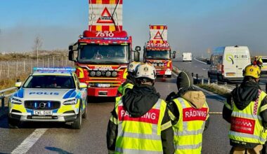 Varnar för blixthalka – nio bilar i olycka i Lilla Edet