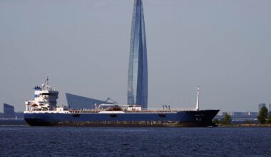 ”Jäkligt många” ryska skuggfartyg i Finska viken | Sverige