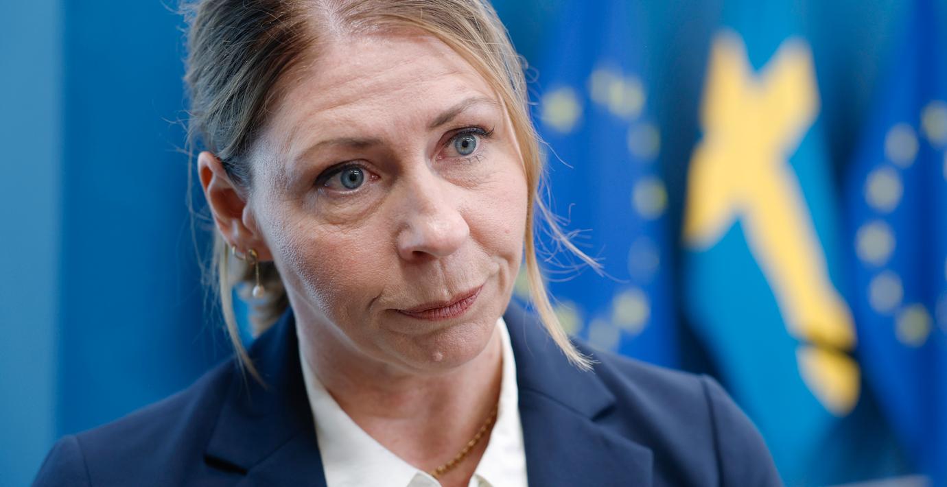 Regioner som inte ger vård i tid ska straffas