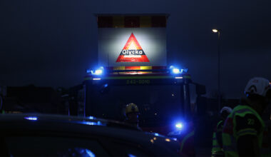 Allvarlig olycka vid Hestra – buss i krock